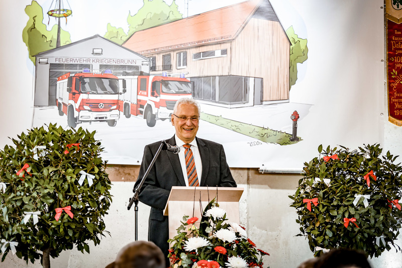 Samstag, 11. April 2026; 130 Jahre Freiwillige Feuerwehr Kriegenbrunn - Bayerns Innenminister Joachim Herrmann gratuliert: "Fachkundig, effektiv und mutig: Sie sind da, wenn andere Hilfe brauchen"