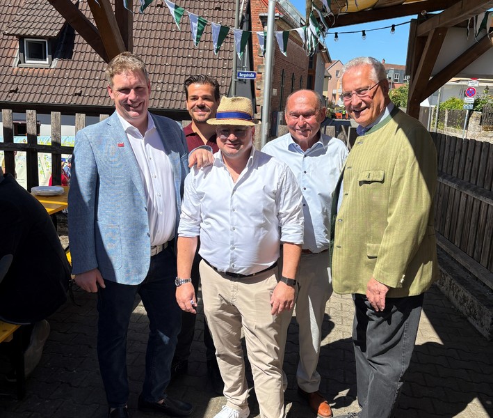 Freitag, 29. Mai 2026, kurzer Besuch beim jährlichen Schaustellerfrühschoppen auf dem Erlanger Berg.