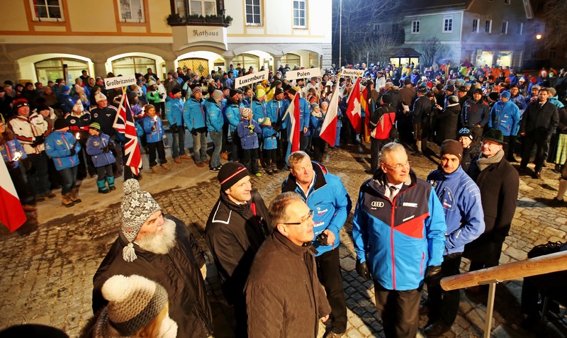 Donnerstag, 1. M�rz, Bayerns Innen- und Sportminister Joachim Herrmann er�ffnet Skibob Weltmeisterschaft 2018 - 
