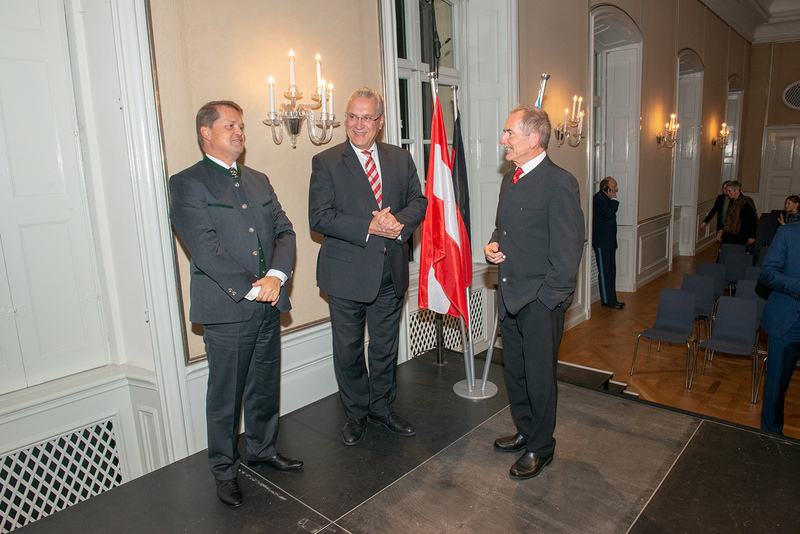 Freitag, 26. Oktober 2018; Bayerns Innenminister Joachim Herrmann bei Jubil�umsfeier zum �sterreichischen Nationalfeiertag: Sehr gute Nachbarschaft und gro�artige Freundschaft mit Bayern - Doppeljubil�um 100 Jahre Bayern und Republik �sterreich