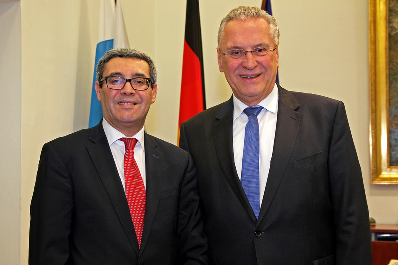 Dienstag, 29. Januar 2019; Gespr�ch mit tunes. Botschafter Ahmed Chafra. Bayern und Tunesien wollen die Zusammenarbeit der Polizei weiter ausbauen.
Foto: Christoph Schedensack