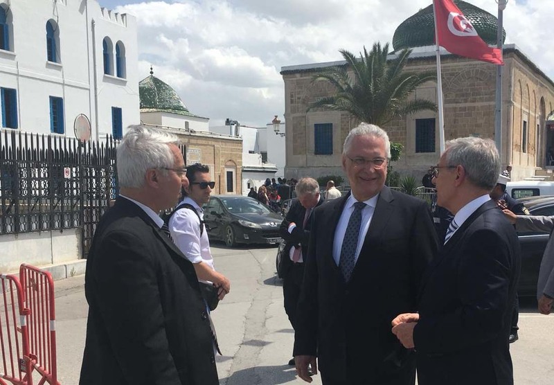 Dienstag, 23. April 2019, Tunis; Staatsminister Herrmann im Gespr�ch mit dem deutschen Botschafter in Tunesien, Herrn Dr. Andreas Reinicke und dem bayerischen Landespolizeipr�sidenten, Herrn Prof. Dr. Wilhelm Schmidbauer

