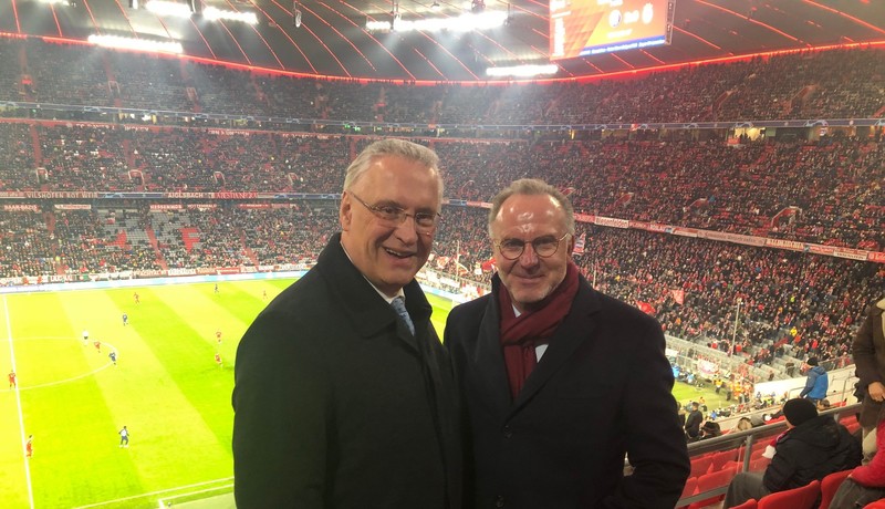 Mittwoch, 11. Dezember 2019; Champions League FC Bayern gegen Tottenham. Heute wieder ein starkes Spiel des FCB. 6. Sieg in 6 Spielen. Sportminister Joachim Herrmann gratuliert herzlich.