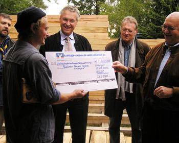 Spende f�r die Pfadfinder