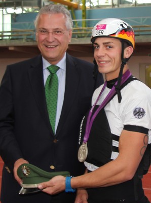 Der Kanute Sideris Tasiadis, Silbermedaillengewinner bei den Olympischen Soielen in London, wird in die Spitzenf�rderung der Bayerischen Polizei aufgenommen. (September 2012)